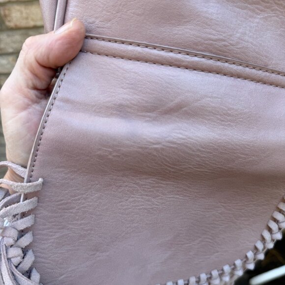 Antik Kraft Pink Macramé Crossbody Bag with Fringe - Picture 6 of 6